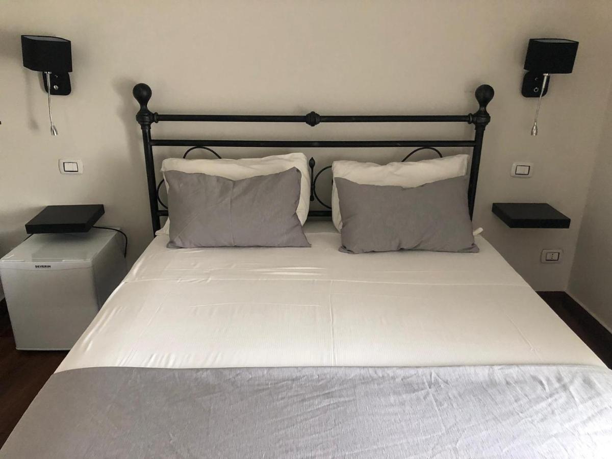 B&B Marina Di Ortigia 시라쿠사 외부 사진