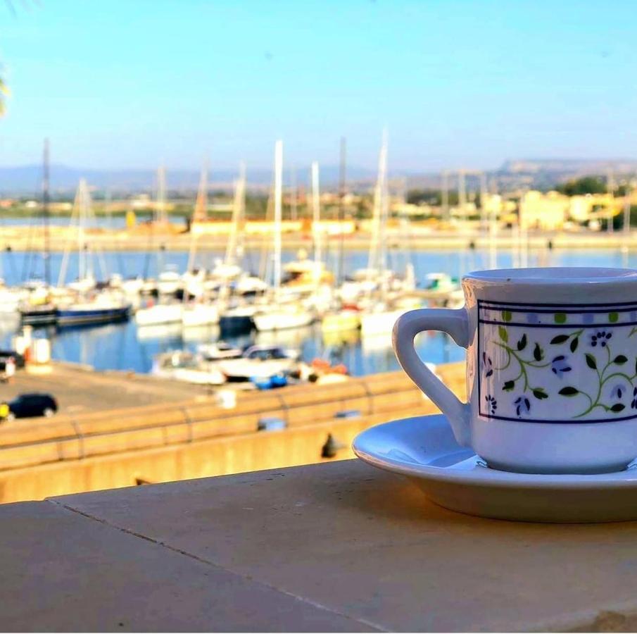 B&B Marina Di Ortigia 시라쿠사 외부 사진