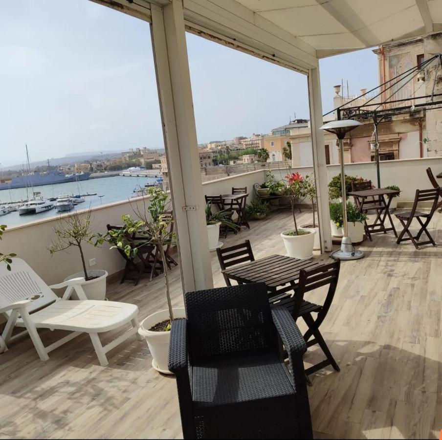 B&B Marina Di Ortigia 시라쿠사 외부 사진