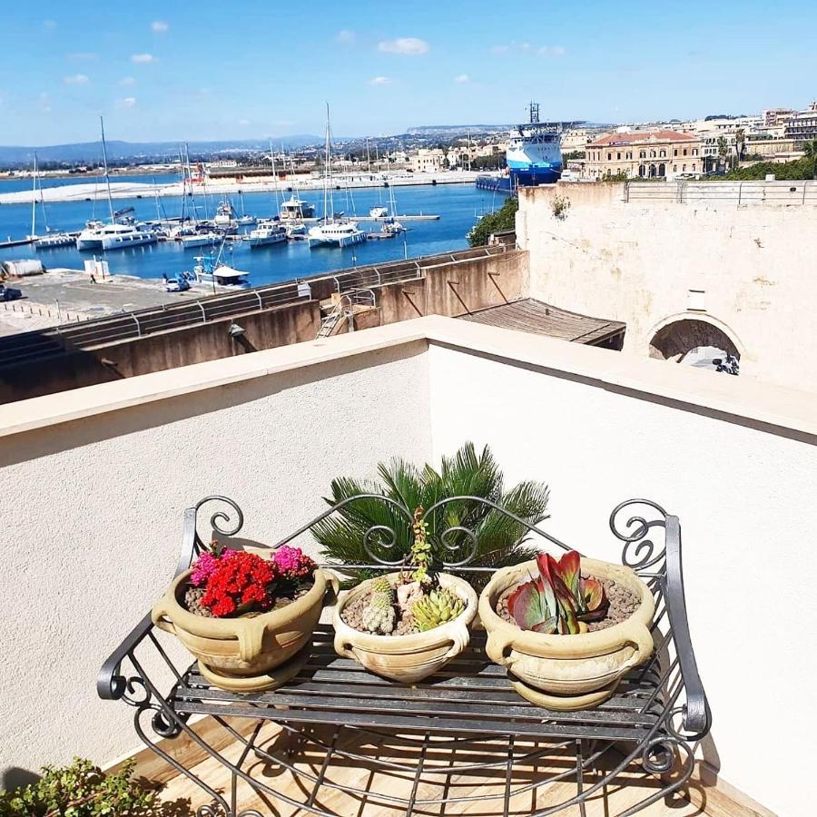 B&B Marina Di Ortigia 시라쿠사 외부 사진